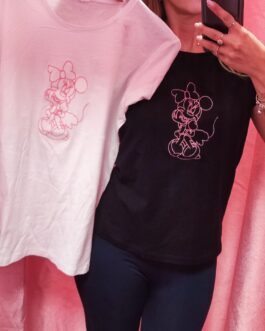 Camiseta Minnie bordada