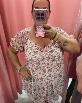 Camiseta curvy romántica Lavinia